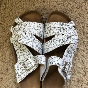 Birkenstock Pisa Sandal 40